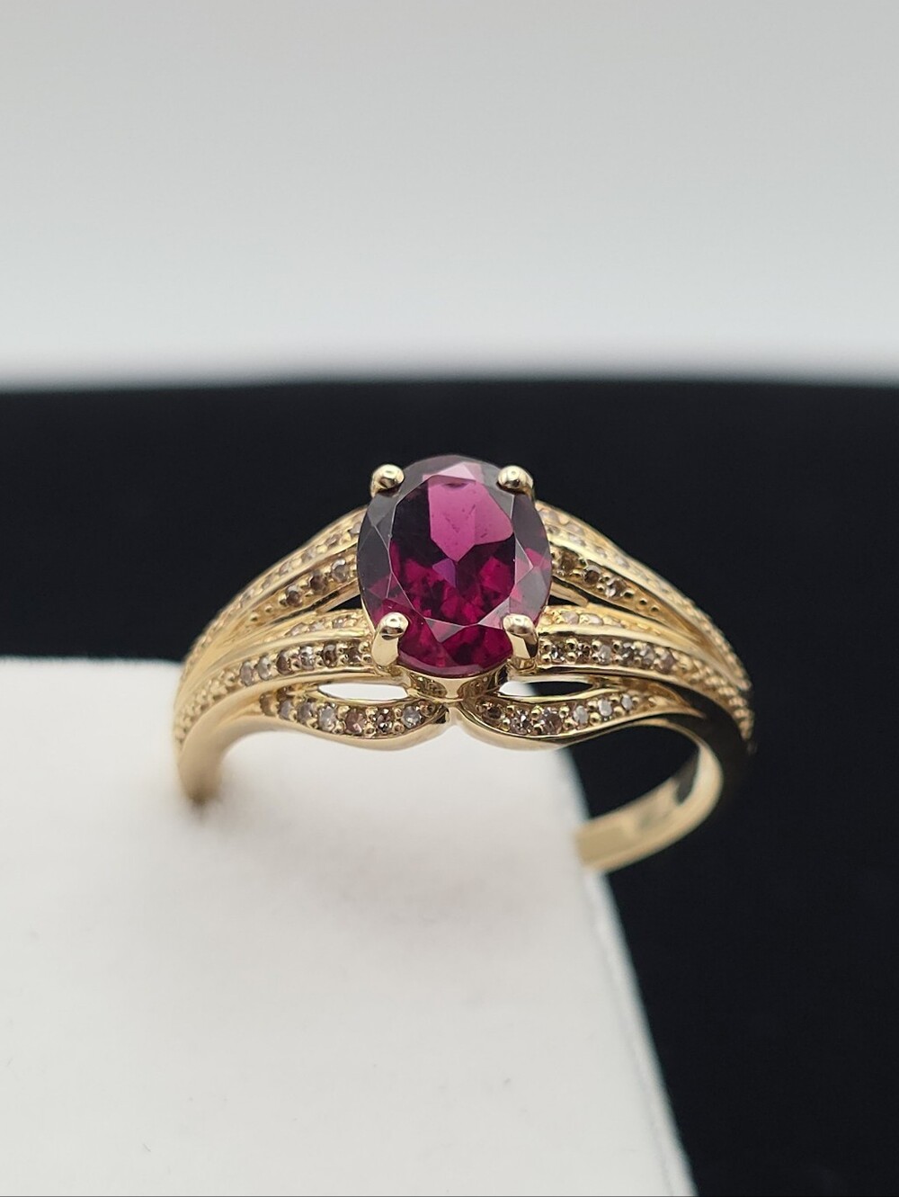 Vintage Fine Jewelry JTV 10k Gold Rhodolite Grape Garnet & Diamond Ring 10